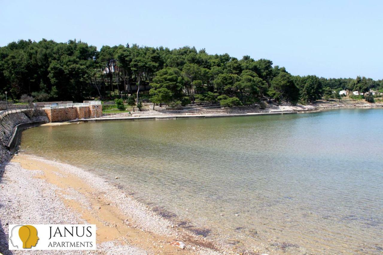 Janus Apartments 젤사 외부 사진